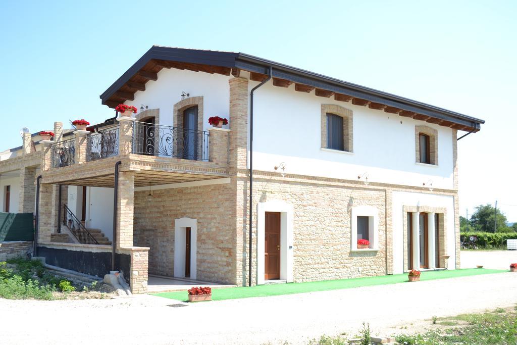 Agriturismo De Luca Mozzagrogna Exteriér fotografie