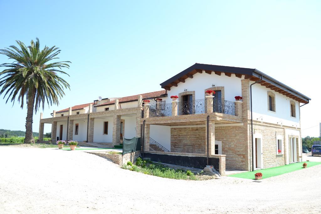 Agriturismo De Luca Mozzagrogna Exteriér fotografie