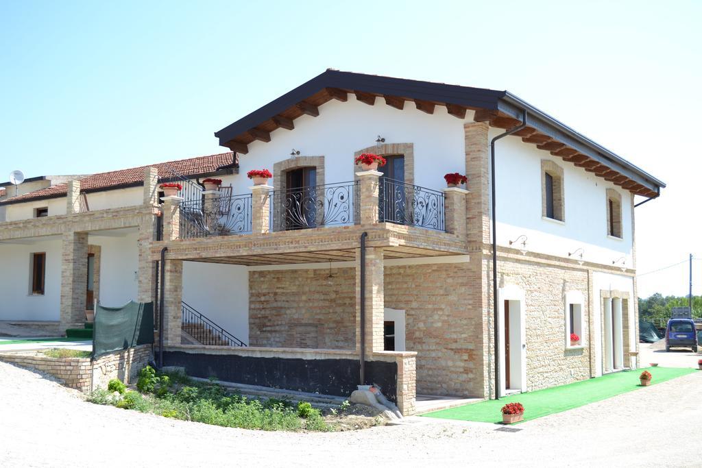 Agriturismo De Luca Mozzagrogna Exteriér fotografie