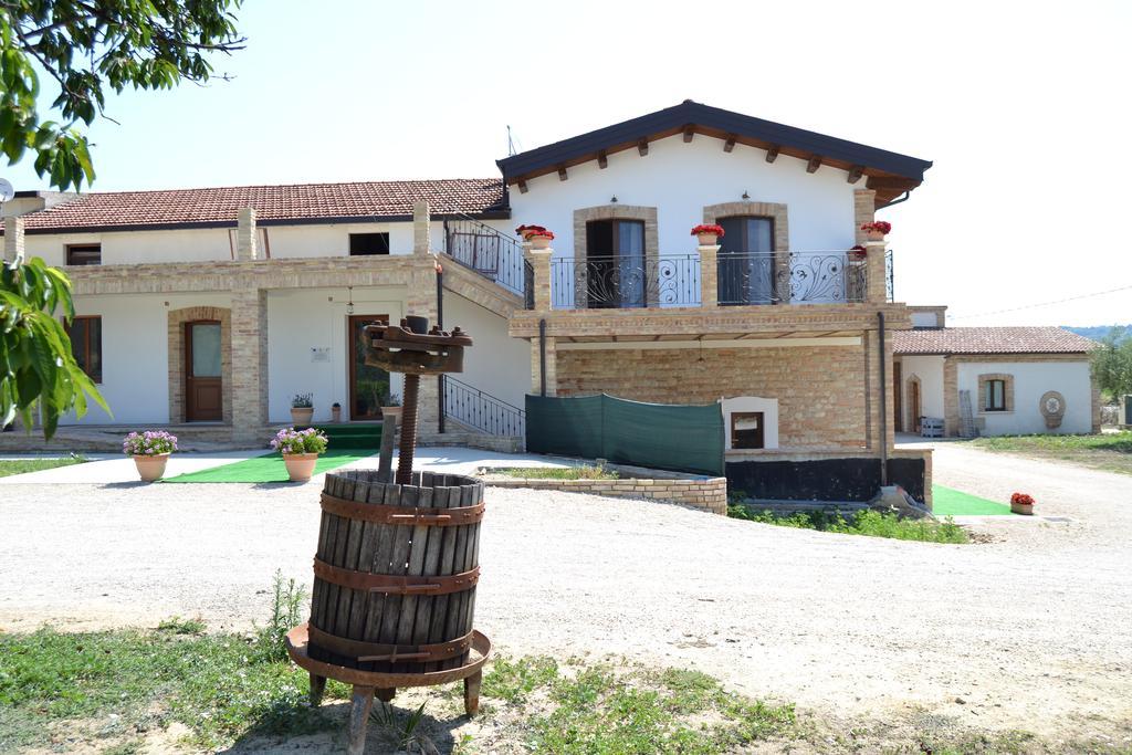 Agriturismo De Luca Mozzagrogna Exteriér fotografie