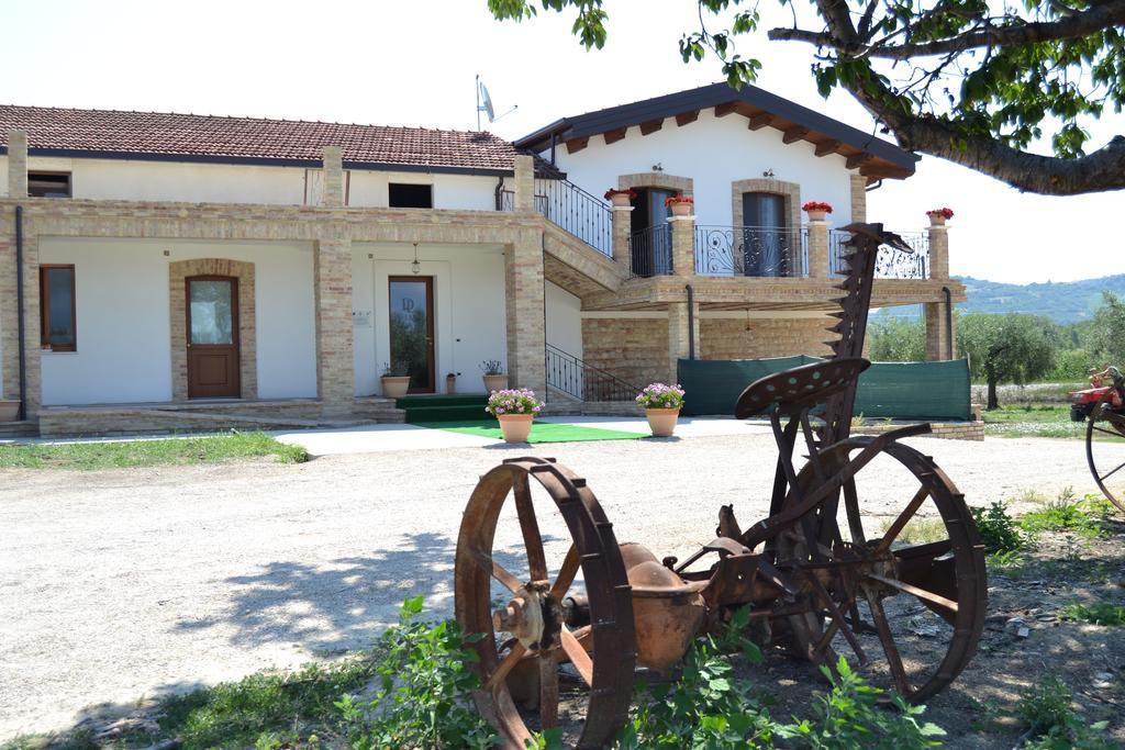 Agriturismo De Luca Mozzagrogna Exteriér fotografie