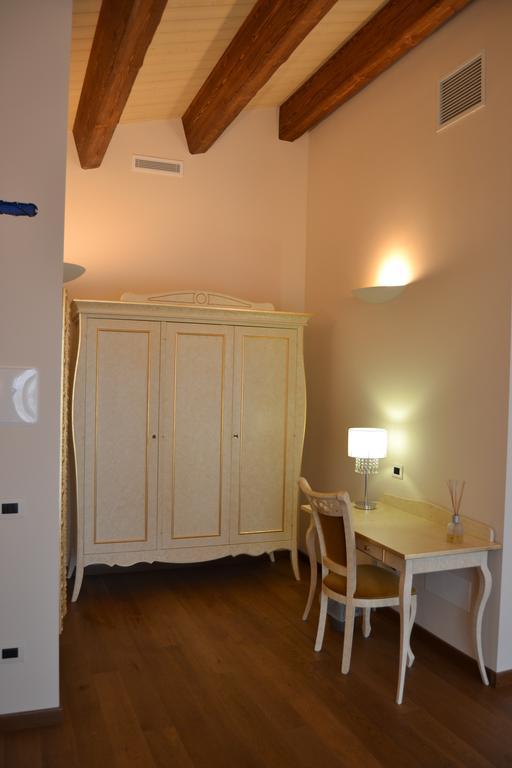 Agriturismo De Luca Mozzagrogna Exteriér fotografie