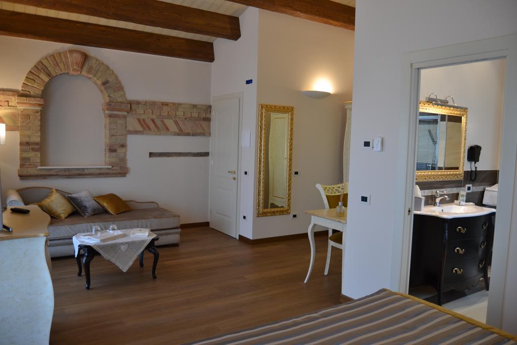 Agriturismo De Luca Mozzagrogna Exteriér fotografie